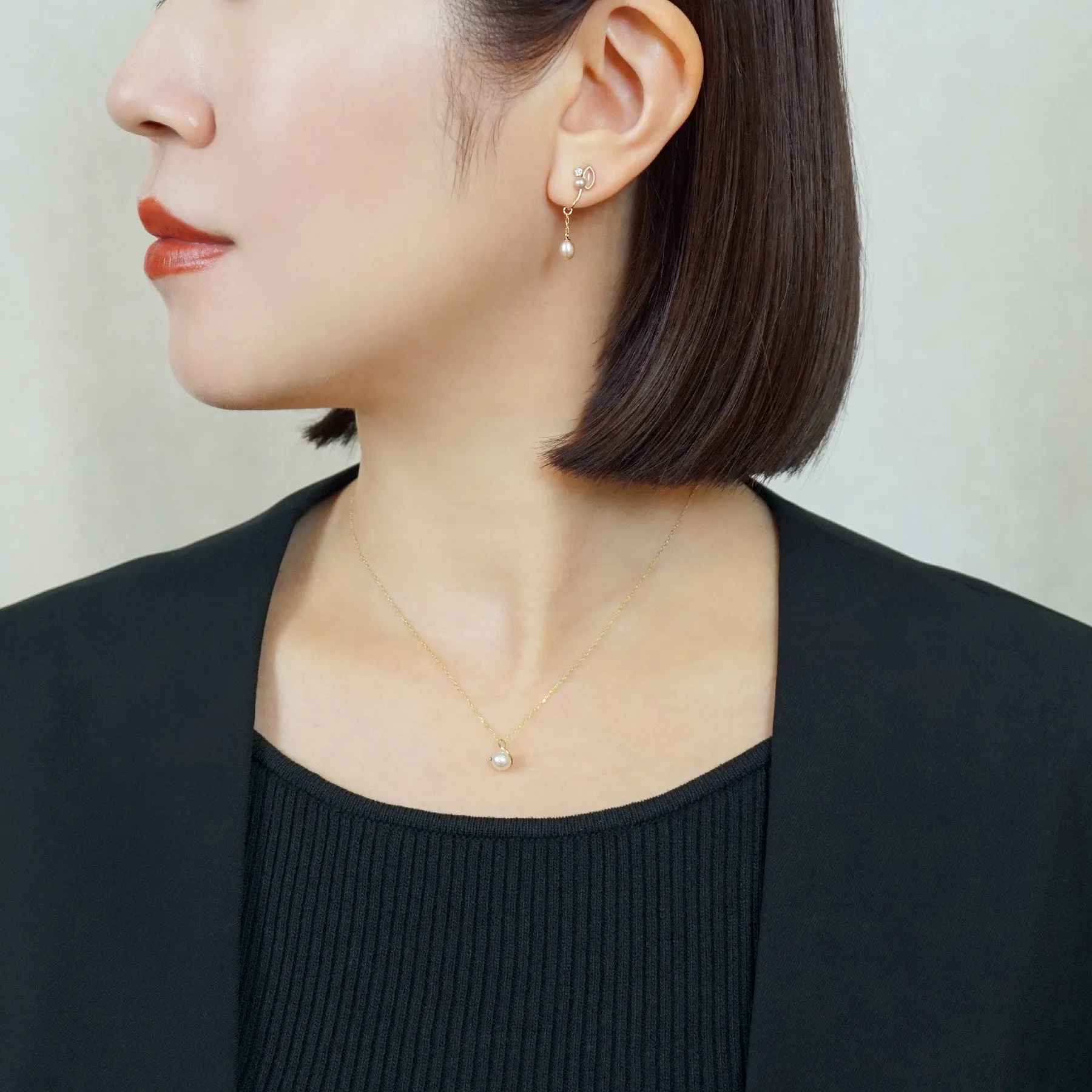 [Airy Clip-On Earrings] 10K Freshwater Pearl Swinging Earrings (Rose Gold)