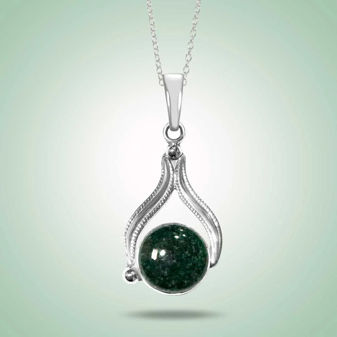 Nina Pendant