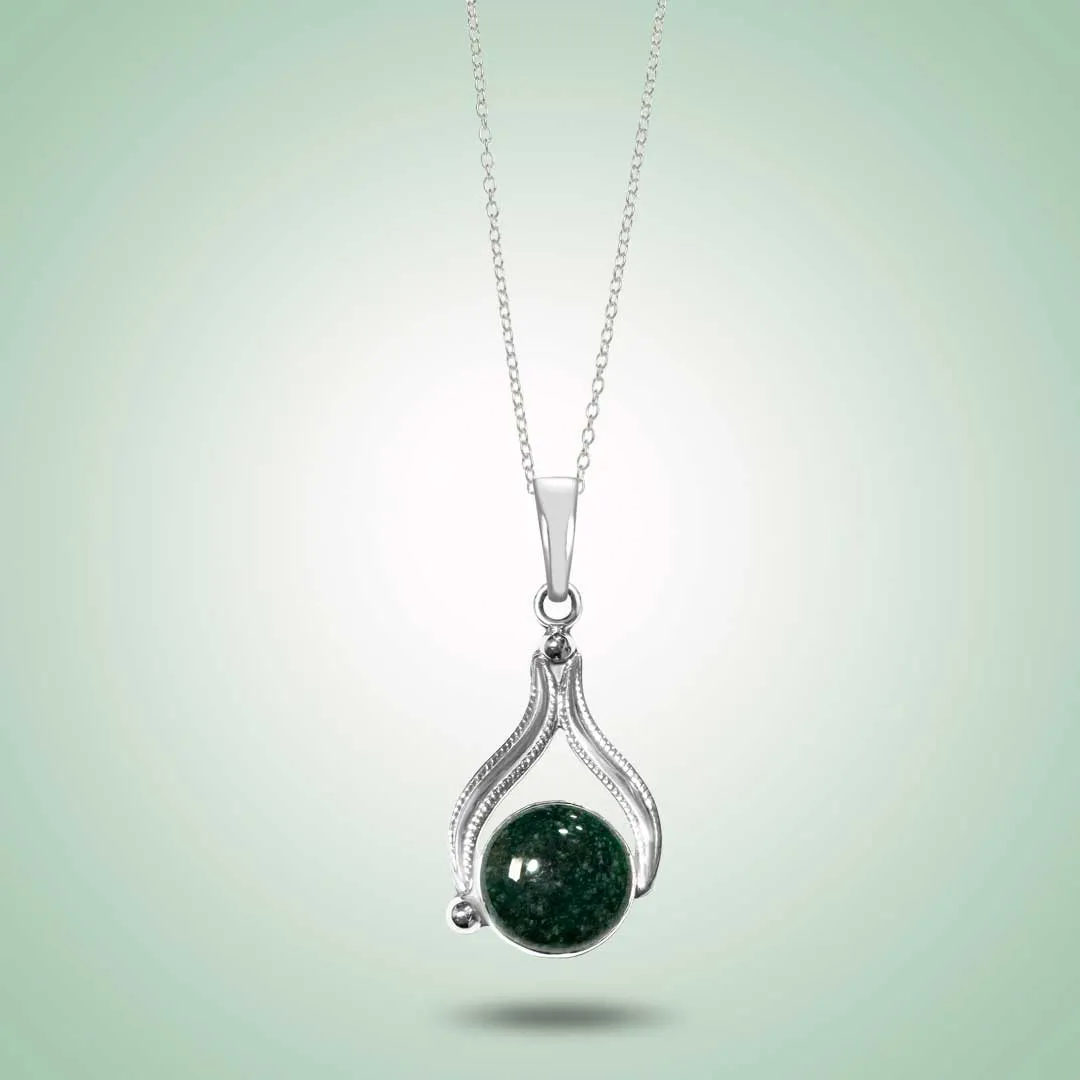 Nina Pendant