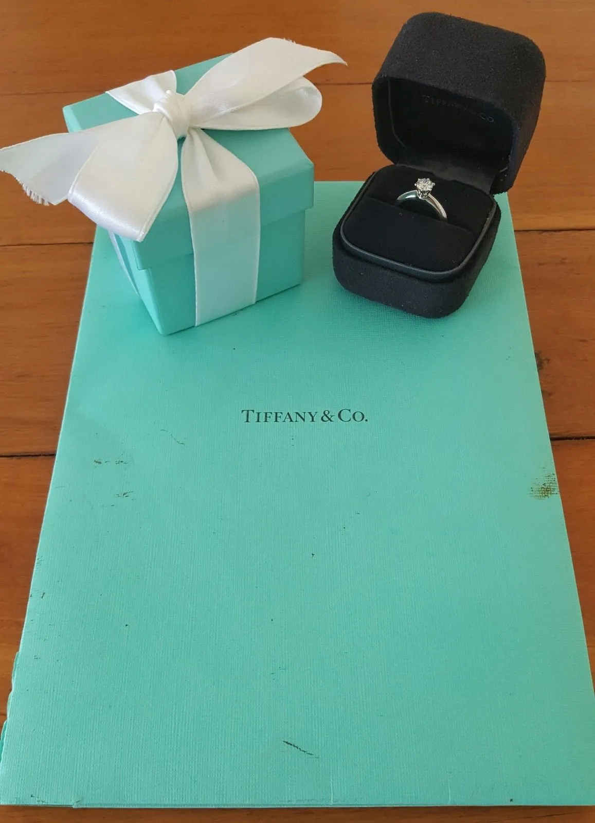 Tiffany & Co 0.62ct I/VVS2 Diamond Solitaire Classic Engagement Ring Platinum